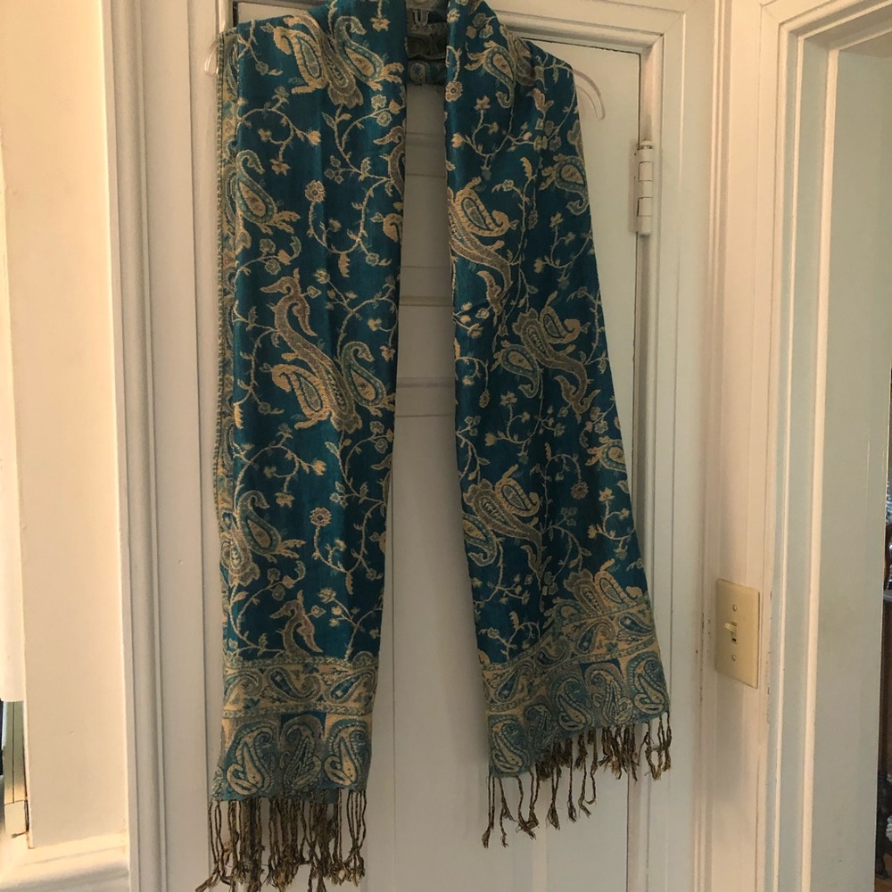 Paisley blue and gold scarf, like new